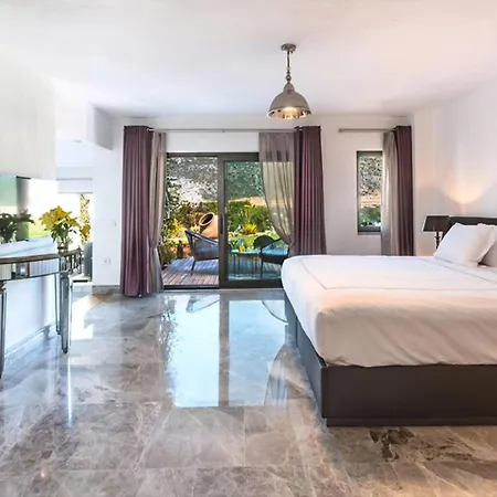 Regency 4* Калкан