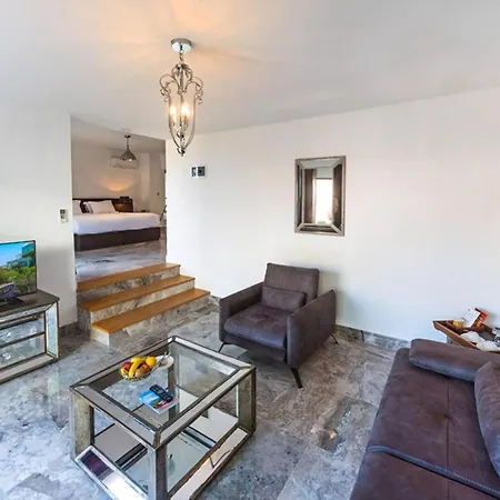 Regency Отель 4*